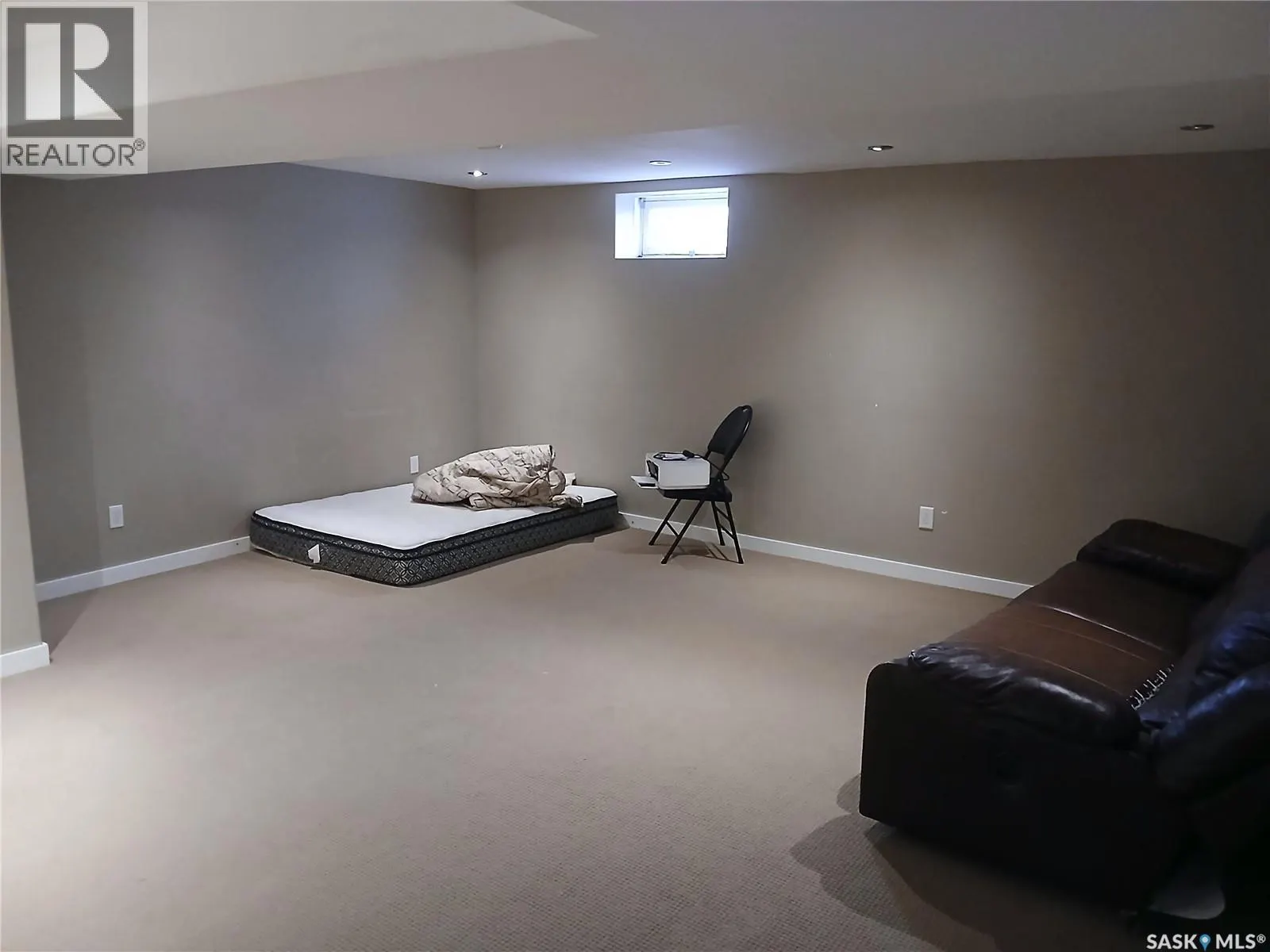 24 Cannington MEWS