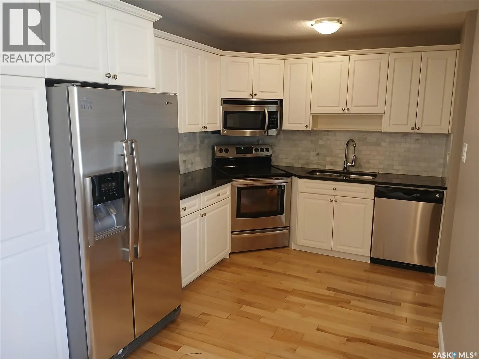 24 Cannington MEWS