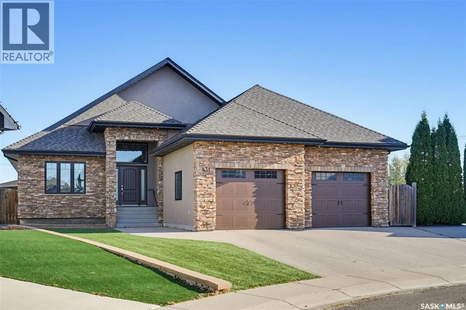 431 Paton PLACE