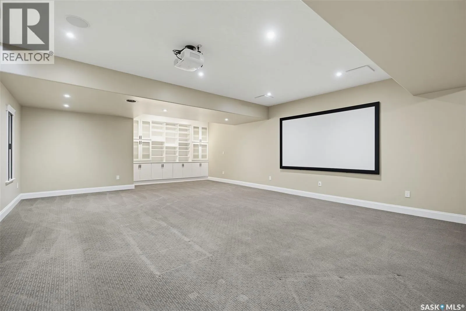 431 Paton PLACE