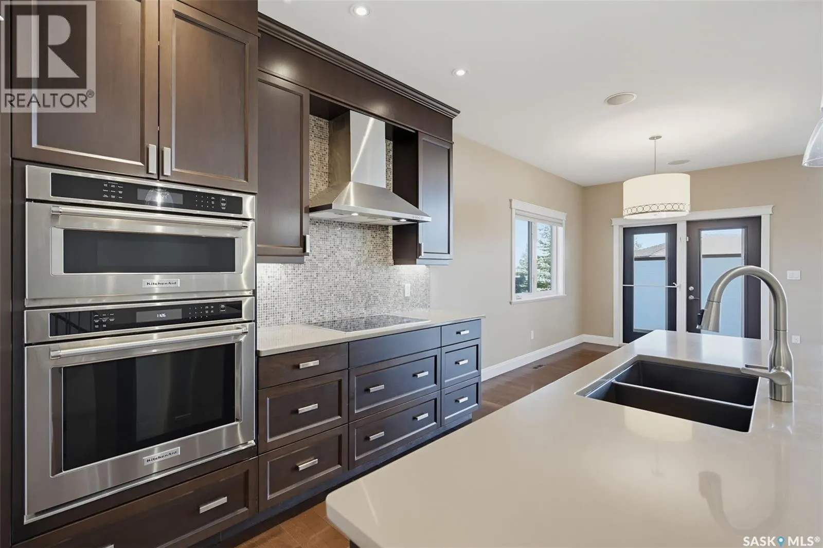 431 Paton PLACE