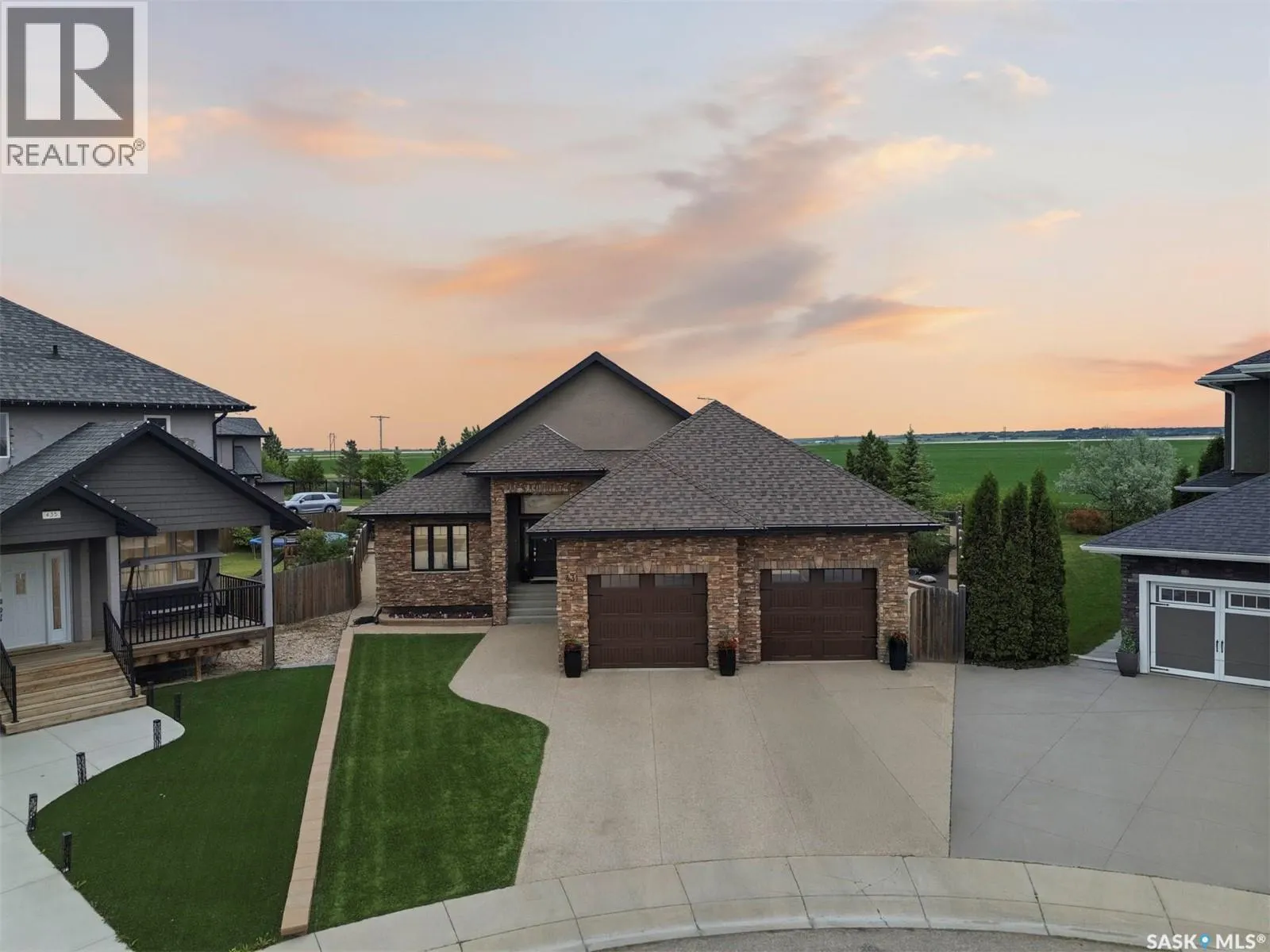 431 Paton PLACE