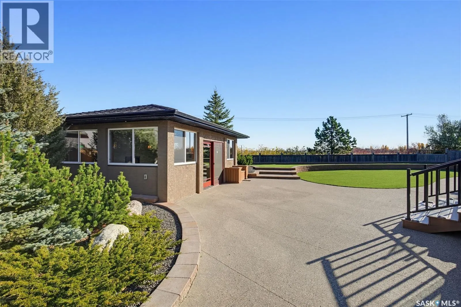 431 Paton PLACE