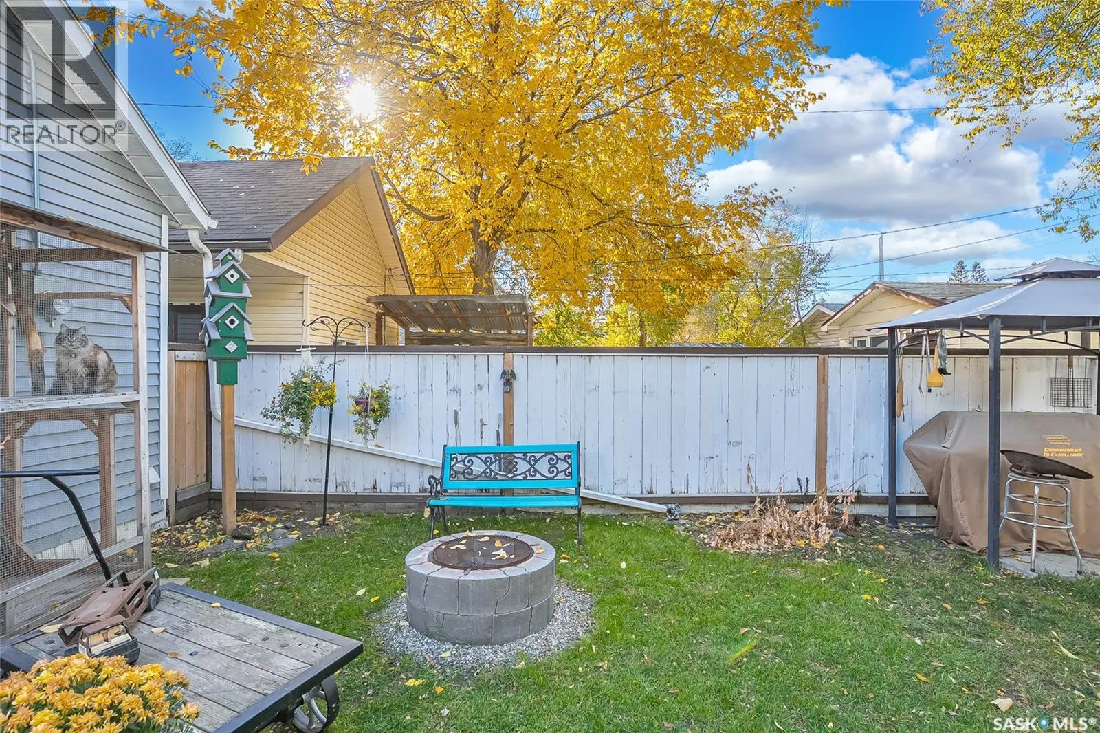 1135 K AVENUE S