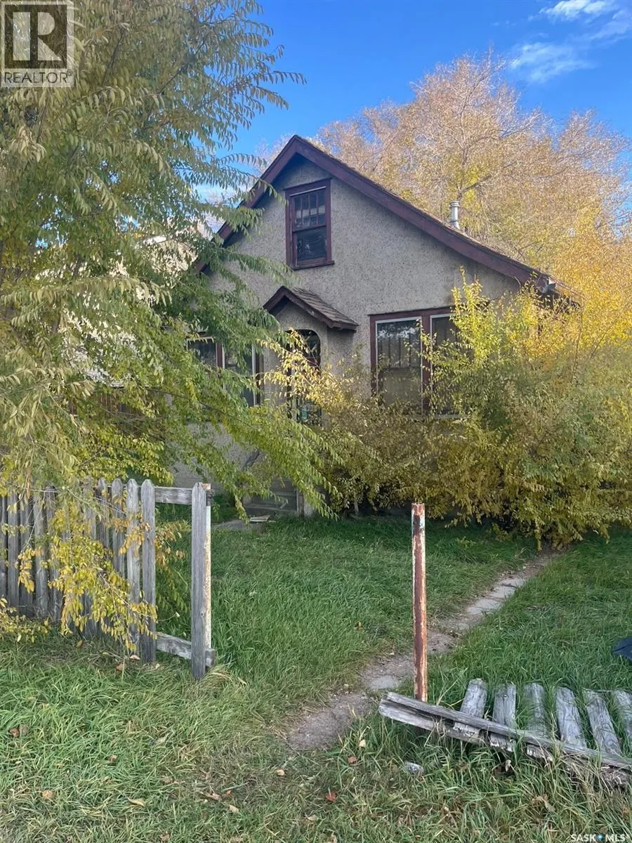 902 Gray AVENUE