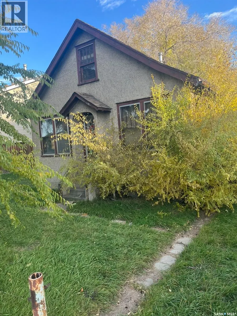902 Gray AVENUE