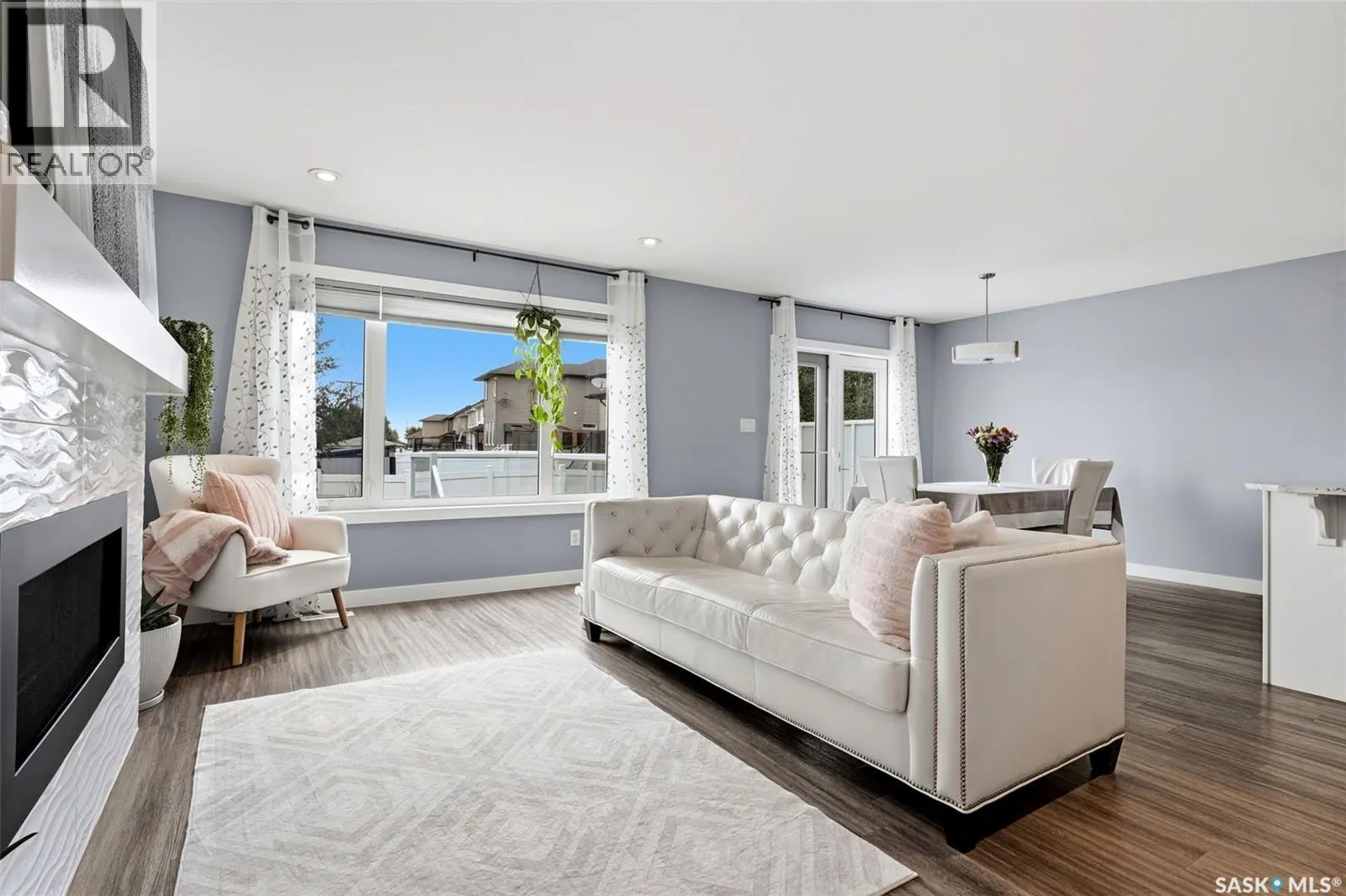 8933 Kestral DRIVE