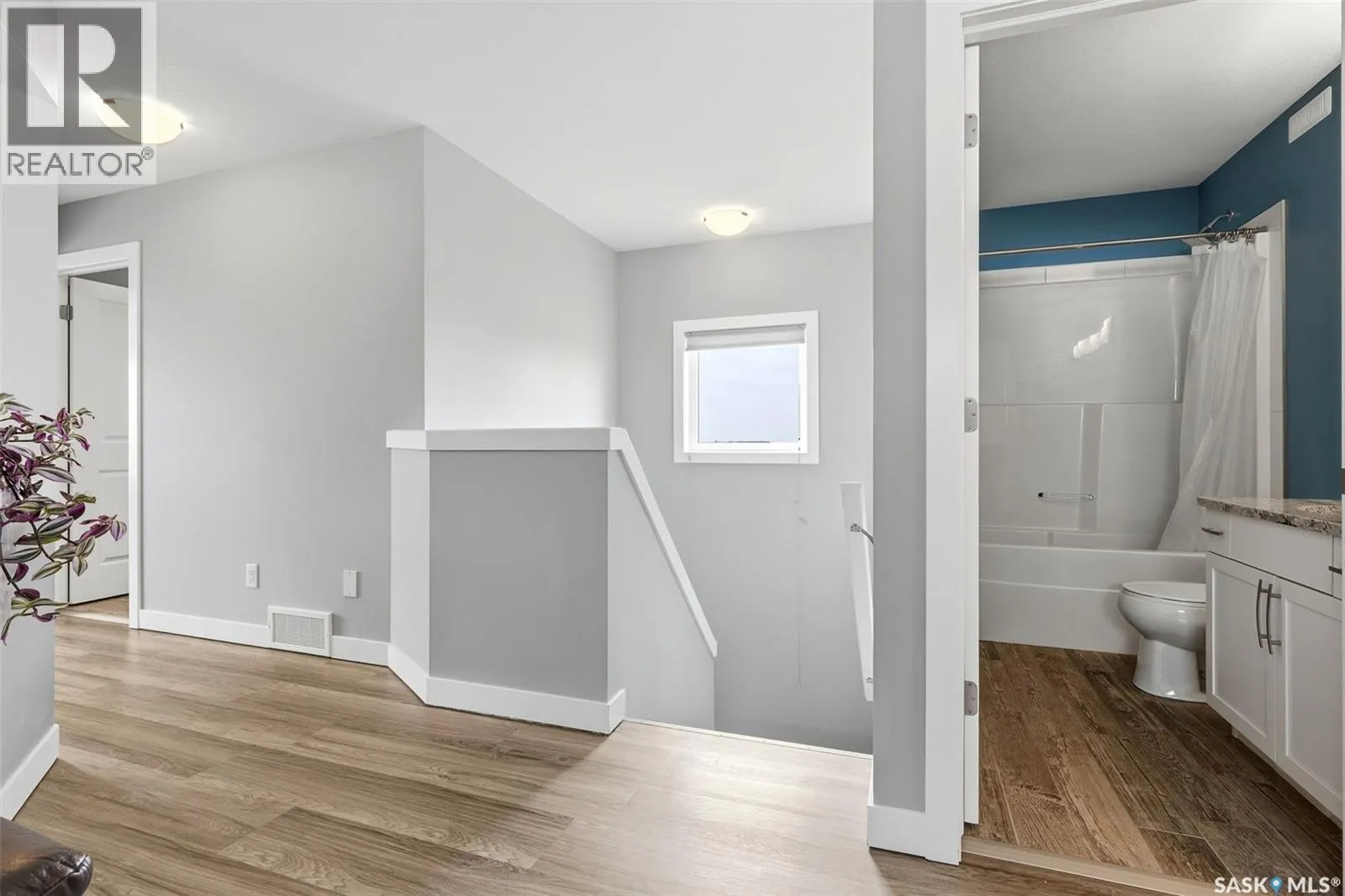 8933 Kestral DRIVE