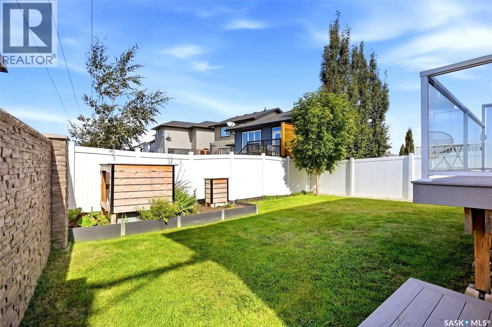 8933 Kestral DRIVE