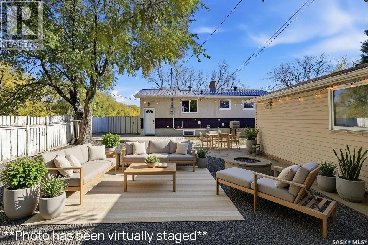 520 Montague STREET