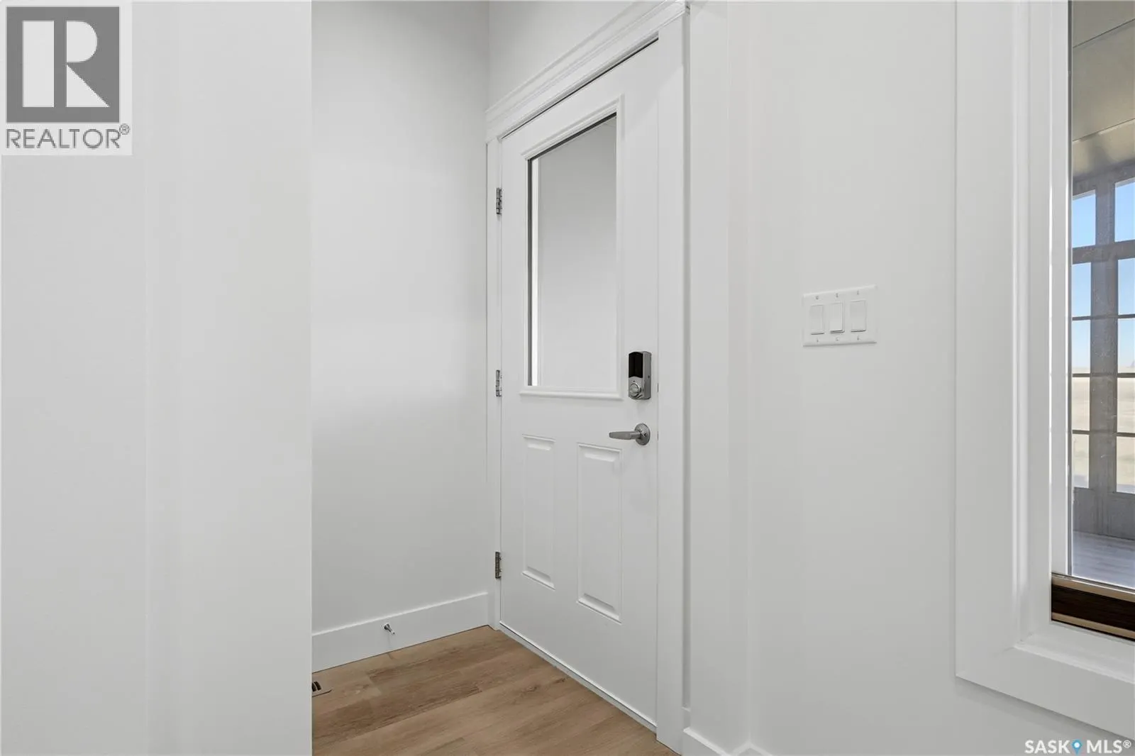 3150 Mazurak CRESCENT