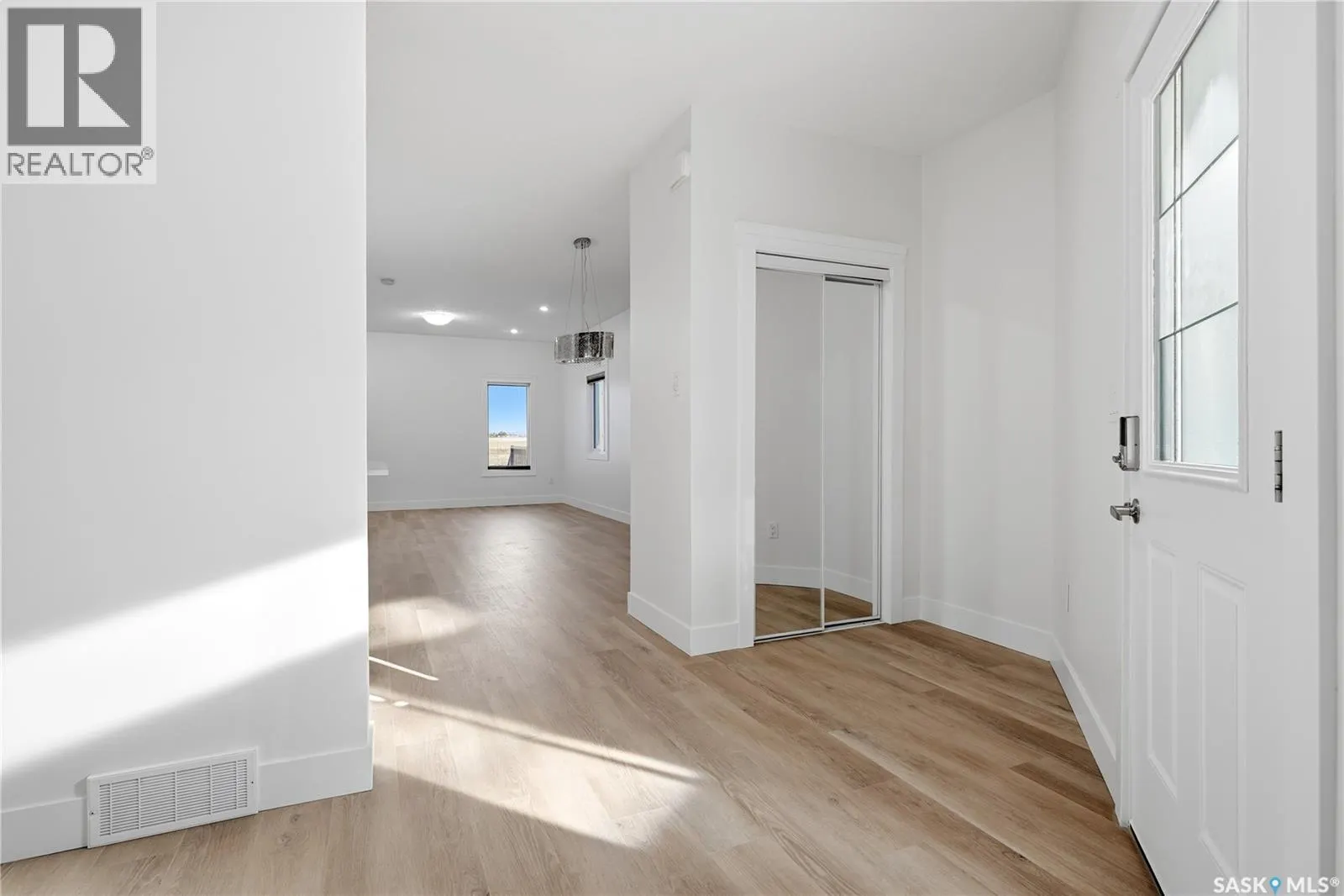 3150 Mazurak CRESCENT