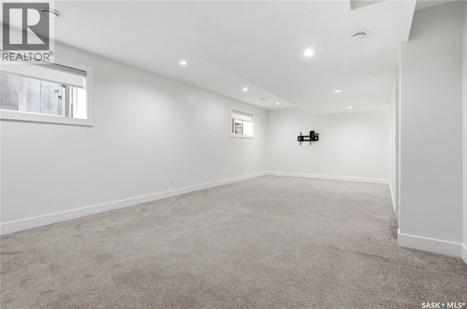 3150 Mazurak CRESCENT