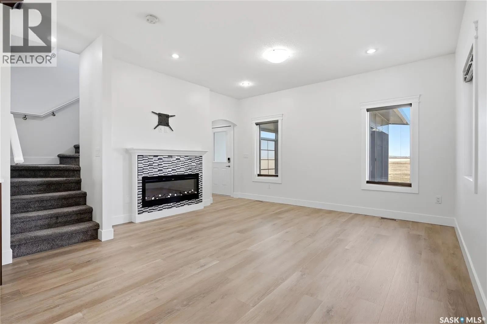 3150 Mazurak CRESCENT