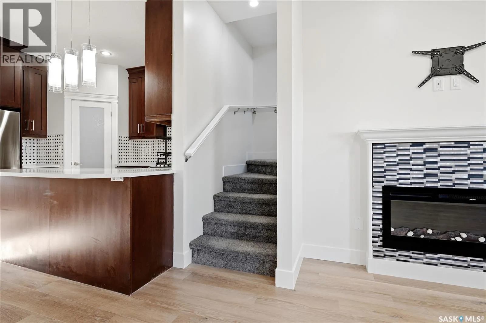 3150 Mazurak CRESCENT