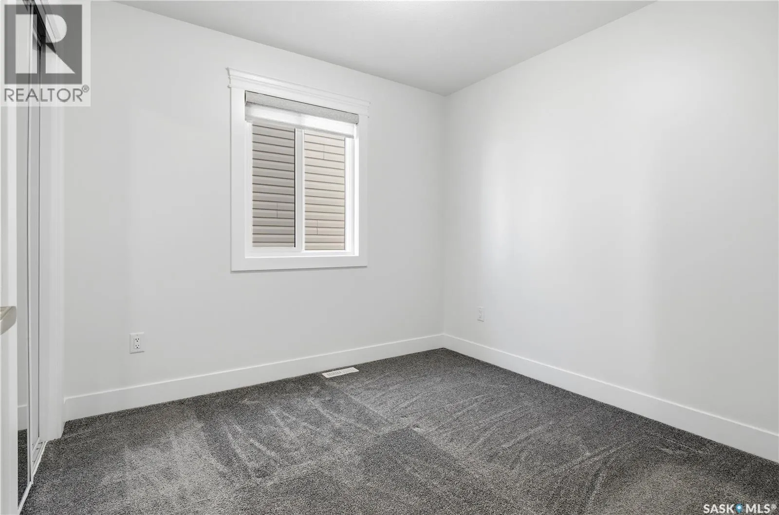 3150 Mazurak CRESCENT
