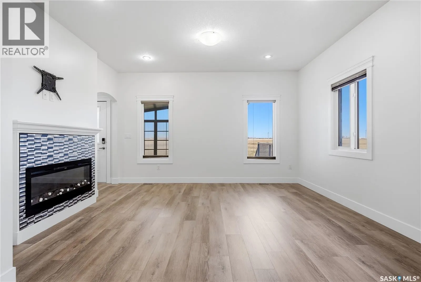 3150 Mazurak CRESCENT