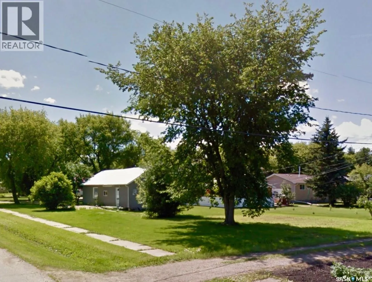 200 2nd STREET N