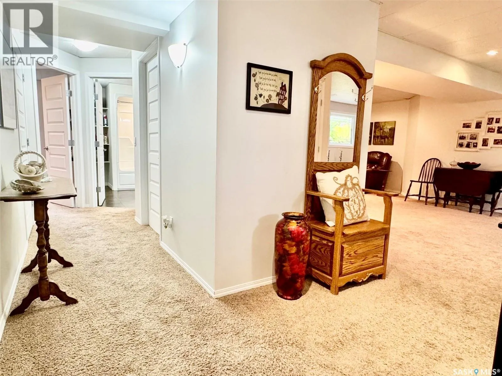 905 Water Ridge CRESCENT