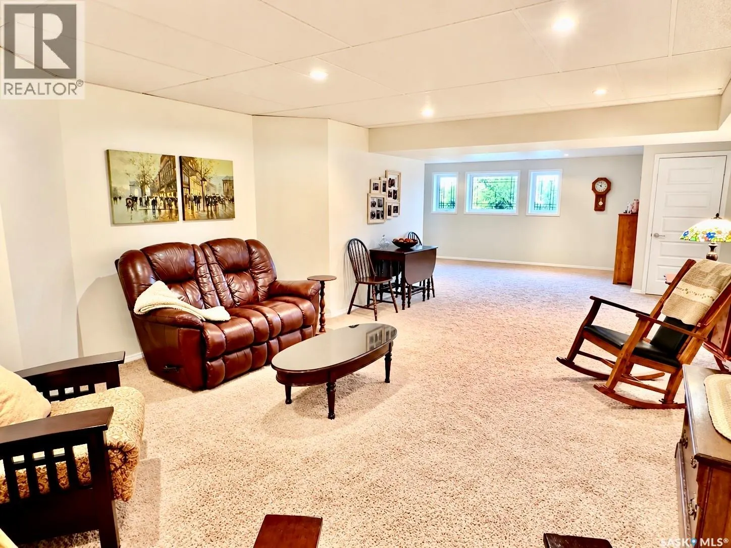 905 Water Ridge CRESCENT