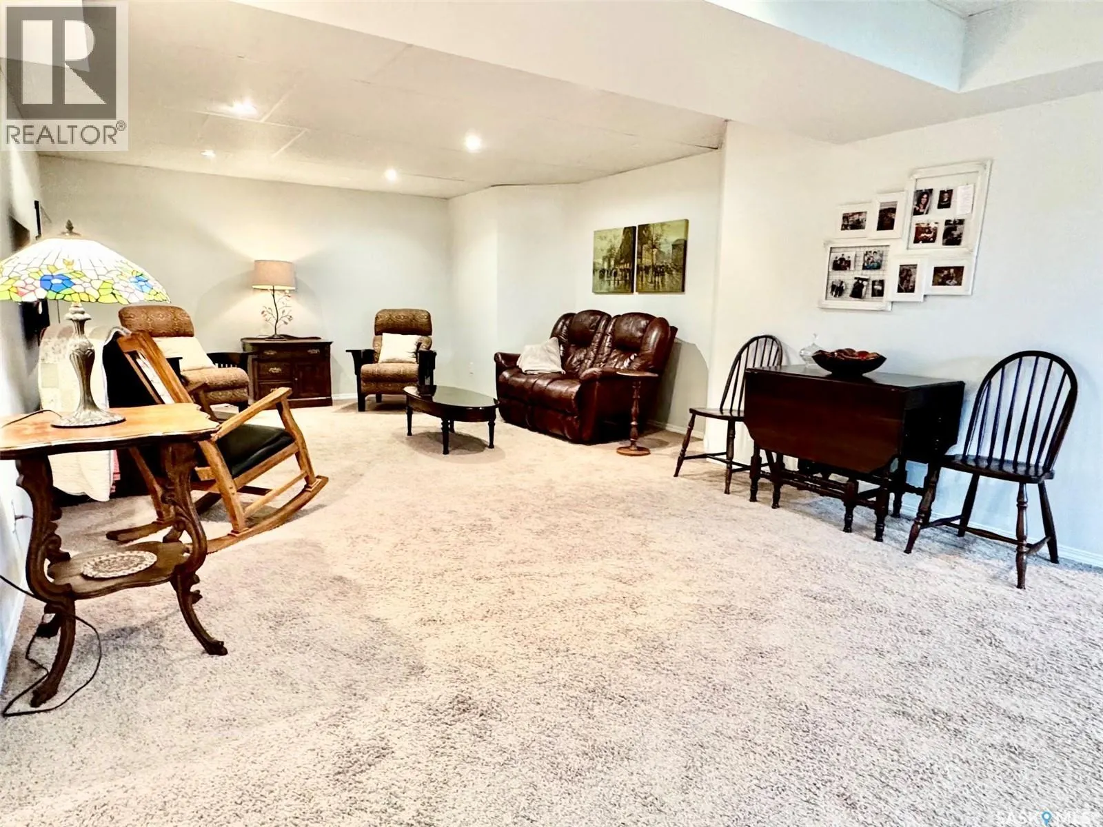 905 Water Ridge CRESCENT