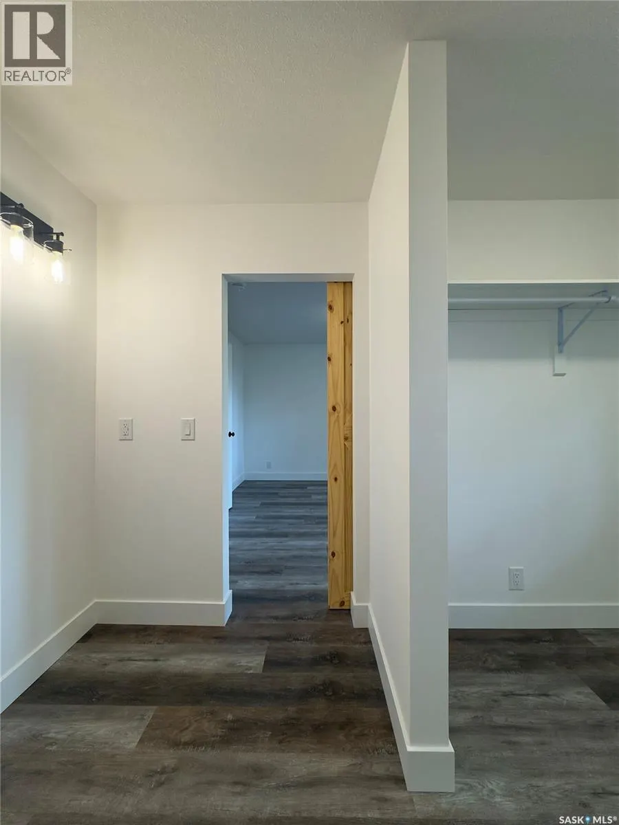 324 Penner STREET