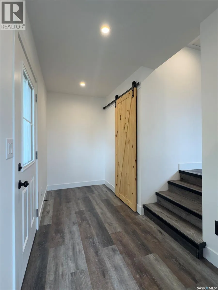 324 Penner STREET