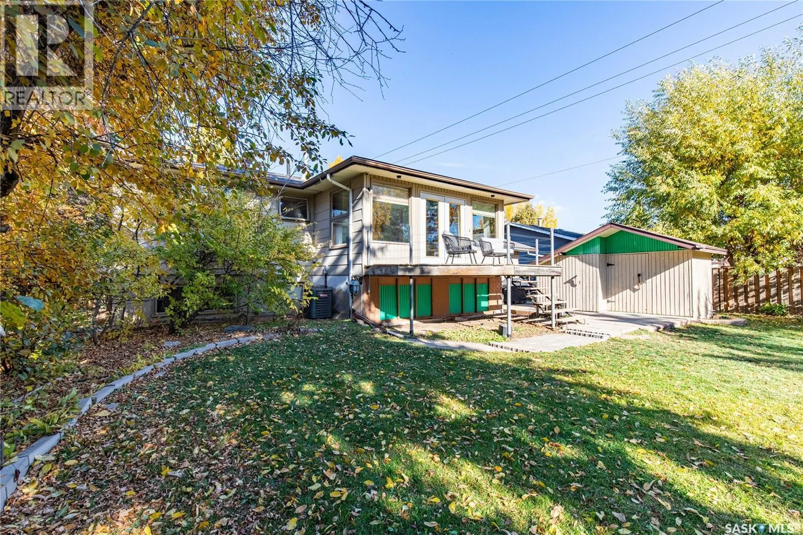 915 Normandy DRIVE