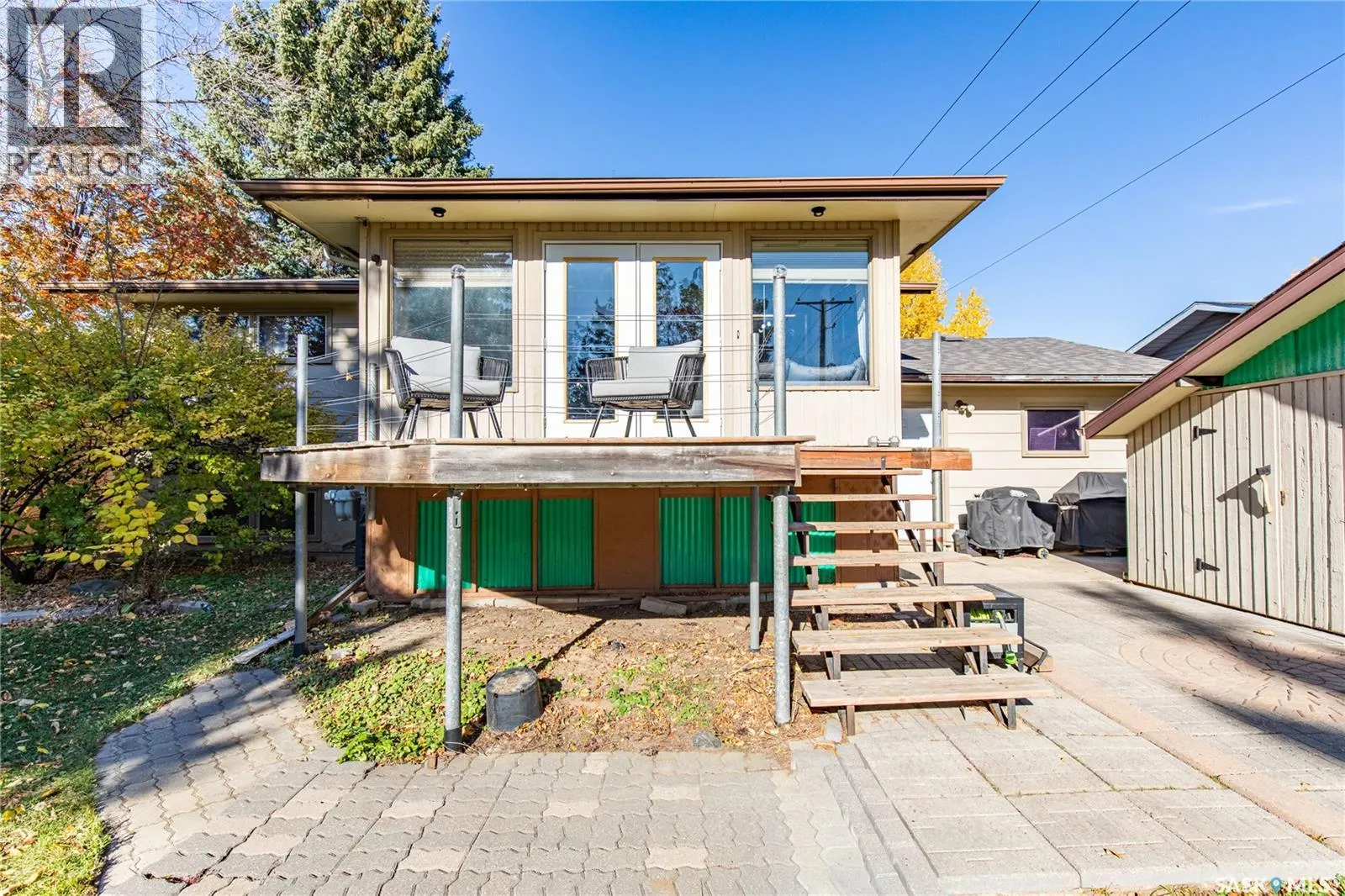 915 Normandy DRIVE