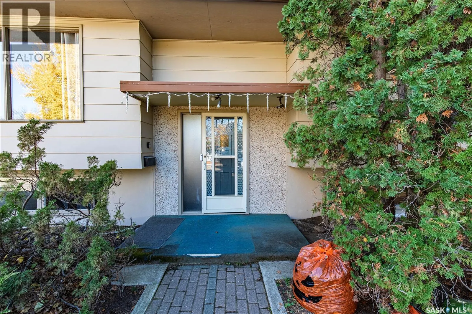 915 Normandy DRIVE