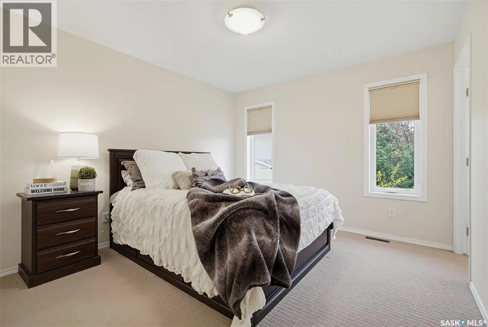 137 Finch PLACE
