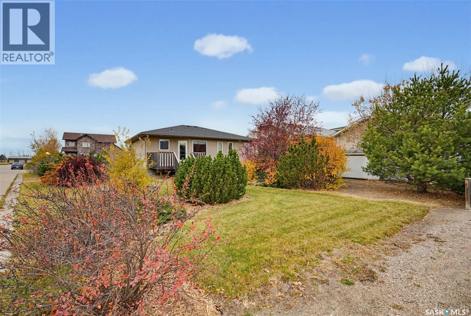 137 Finch PLACE