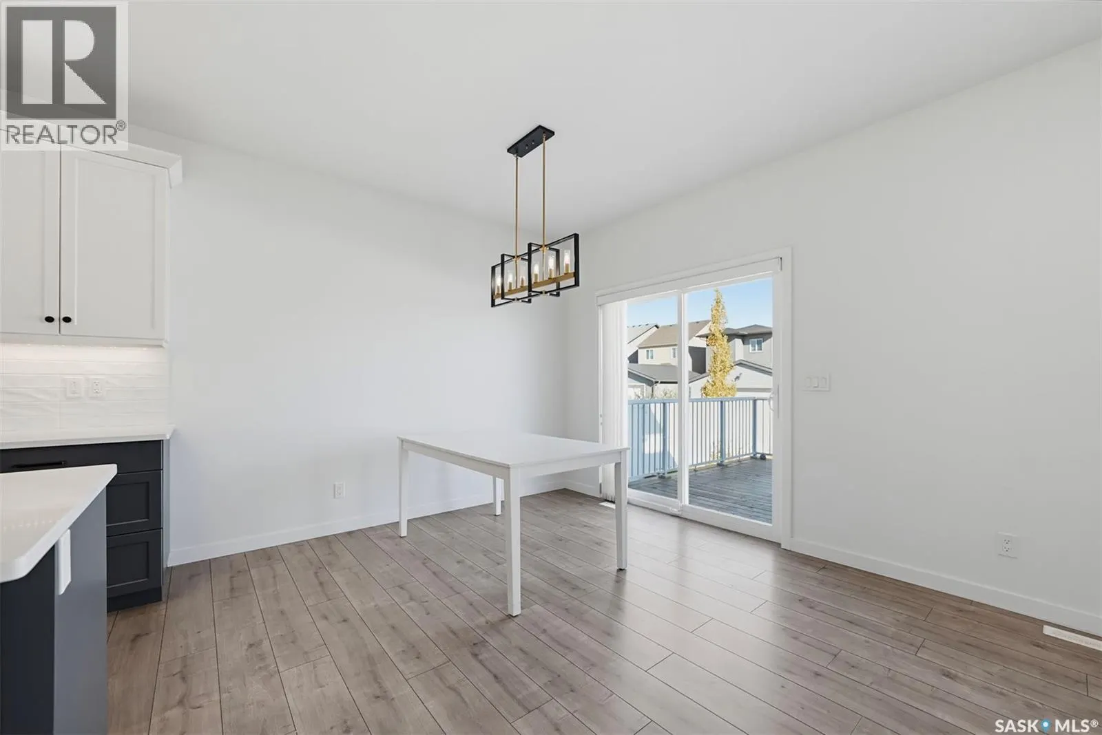 616 McFaull CRESCENT
