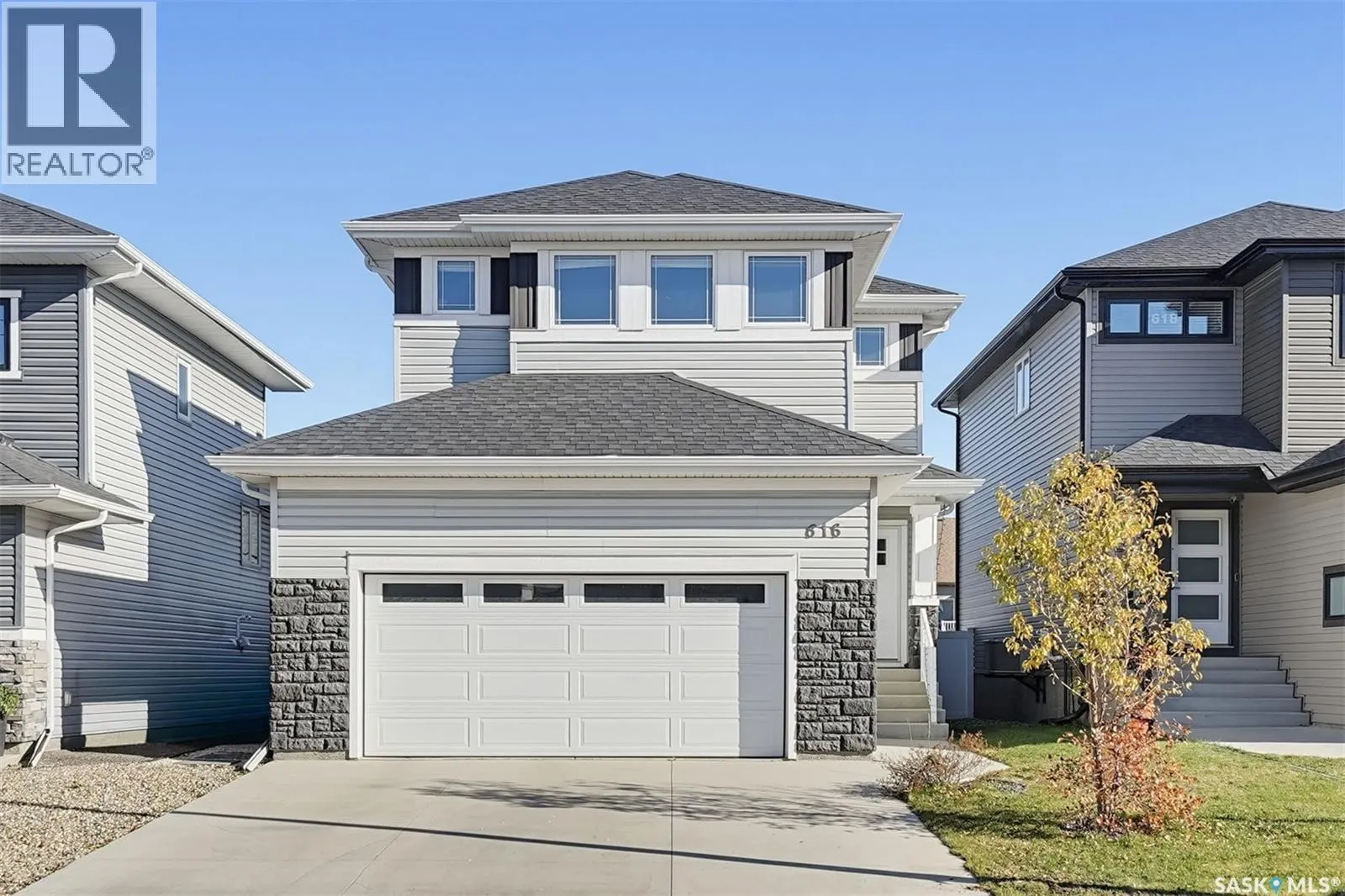 616 McFaull CRESCENT