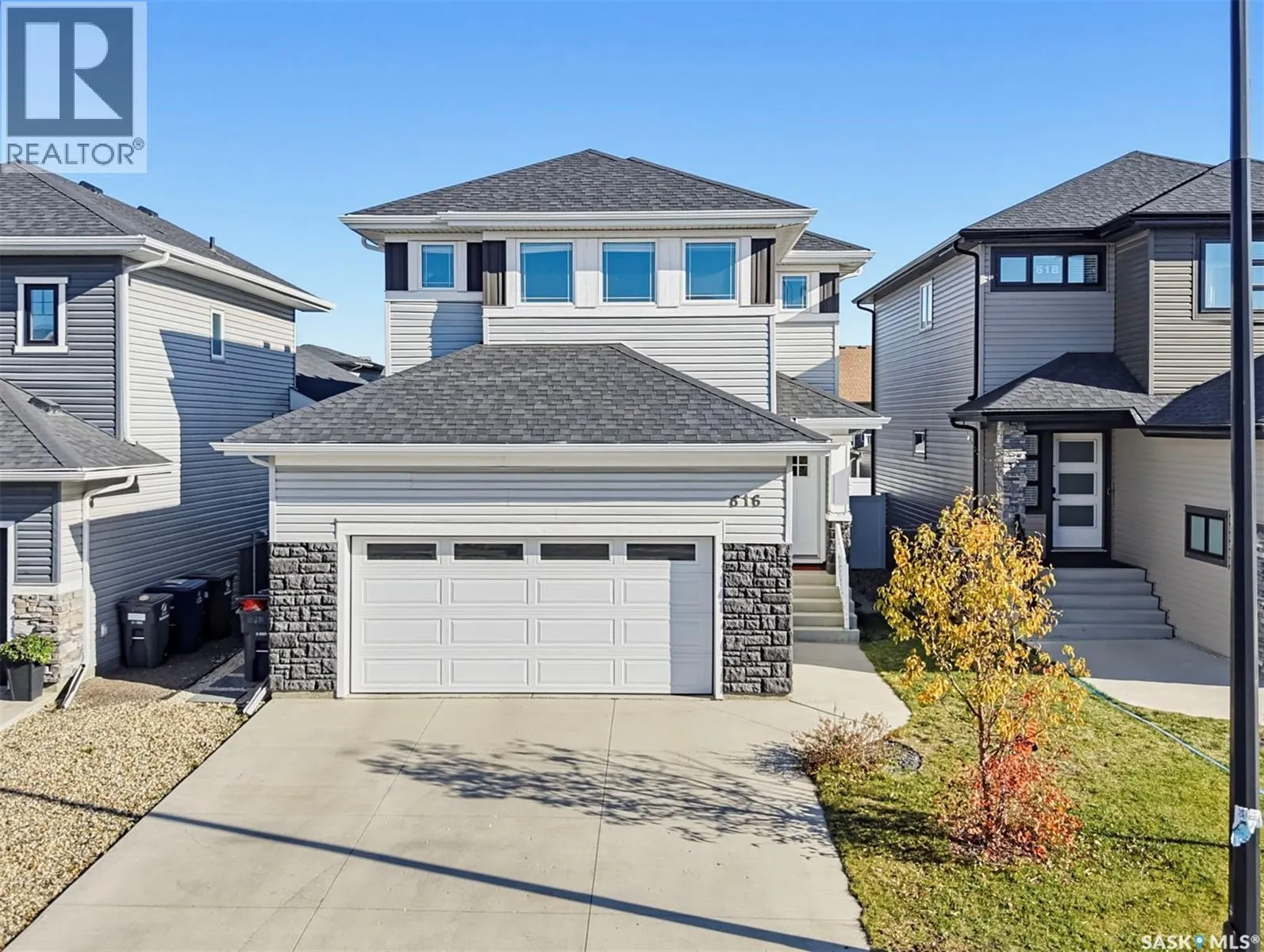 616 McFaull CRESCENT