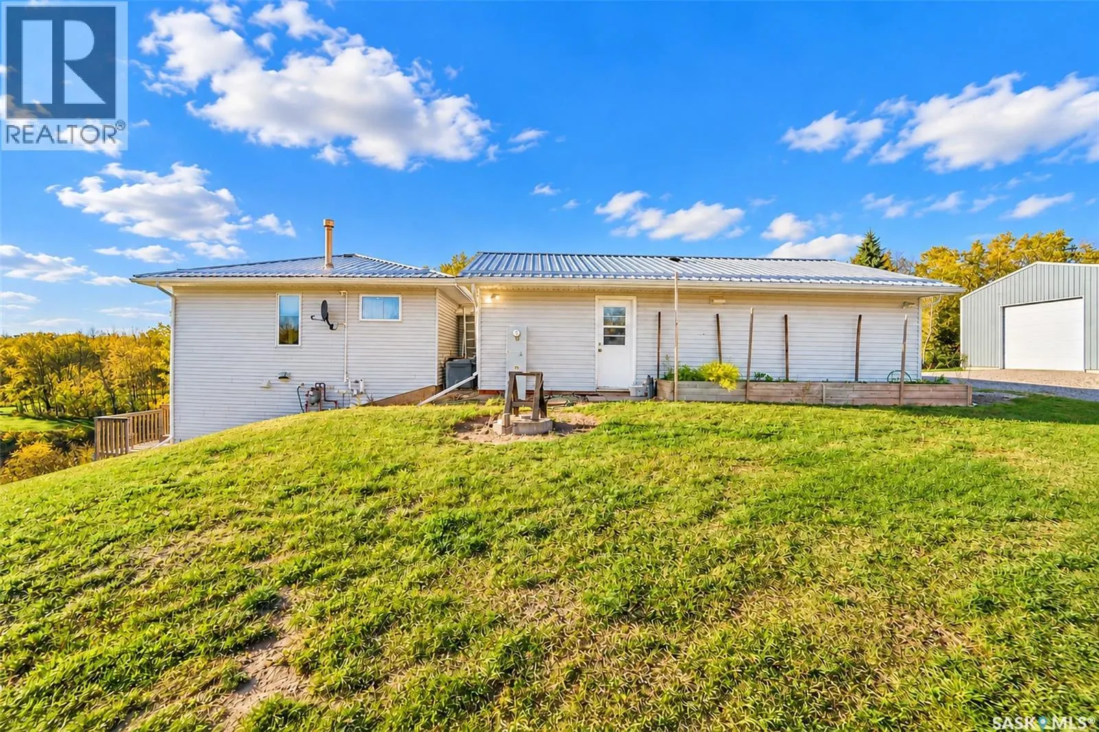 107 Willow ROAD
