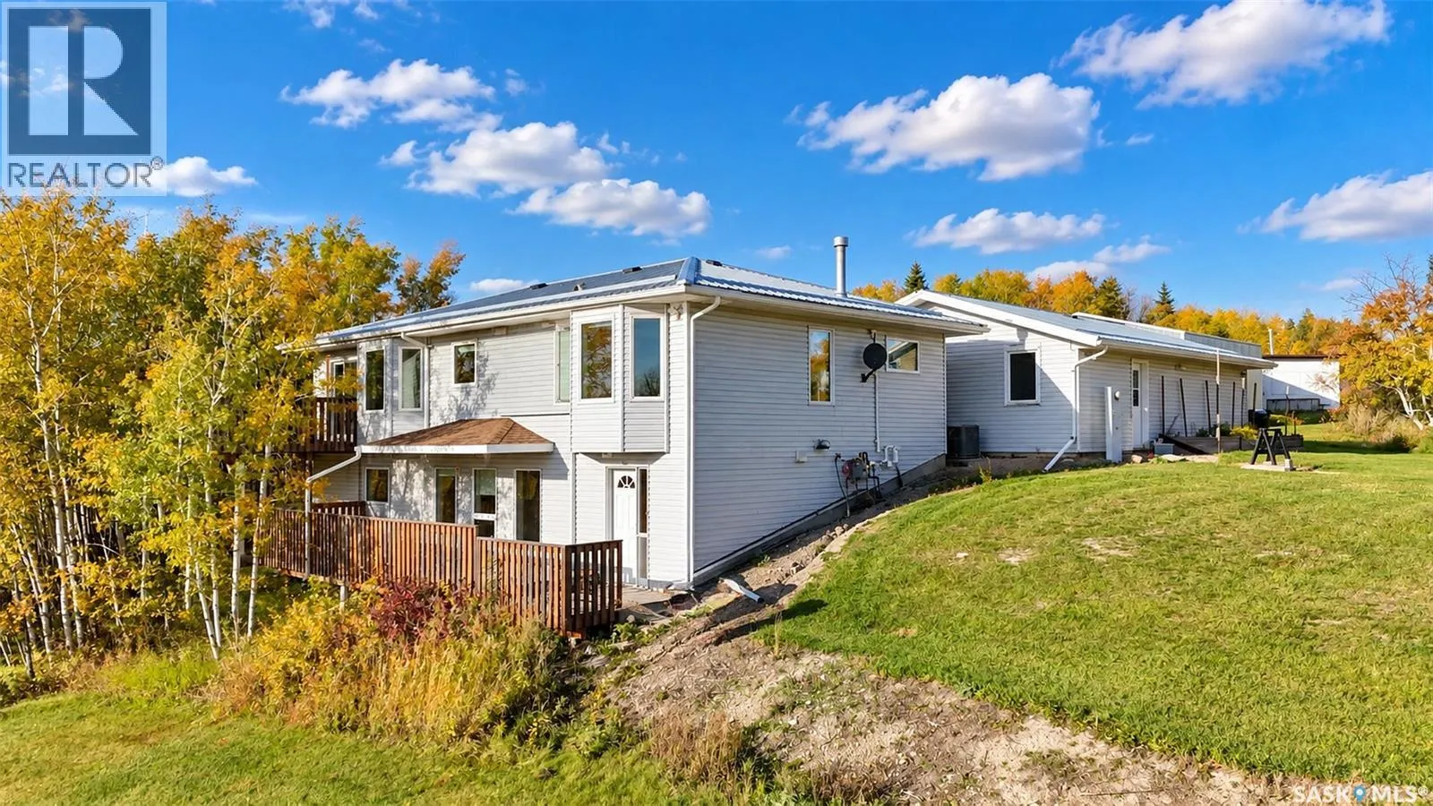 107 Willow ROAD