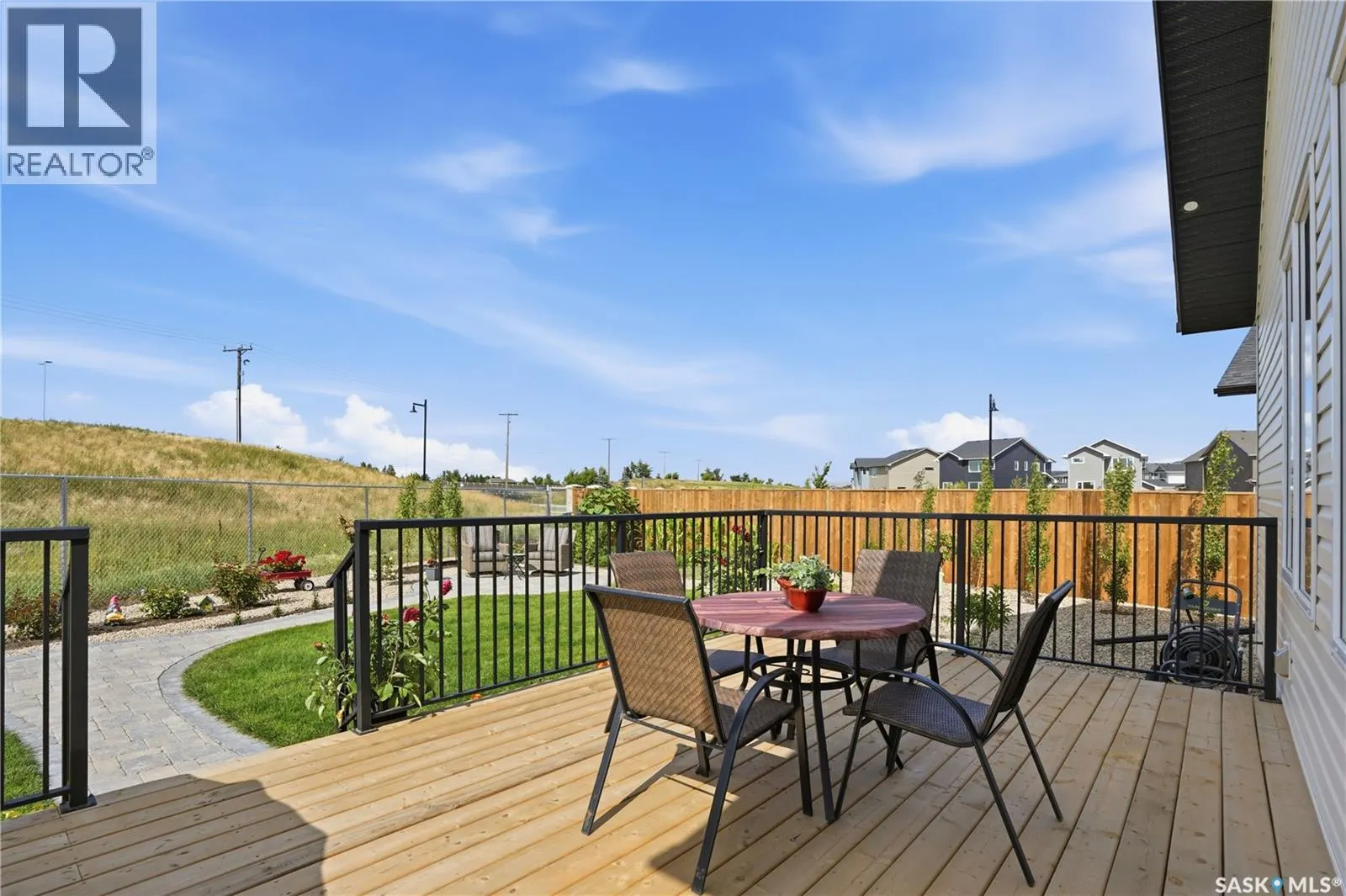 439 Doran CRESCENT