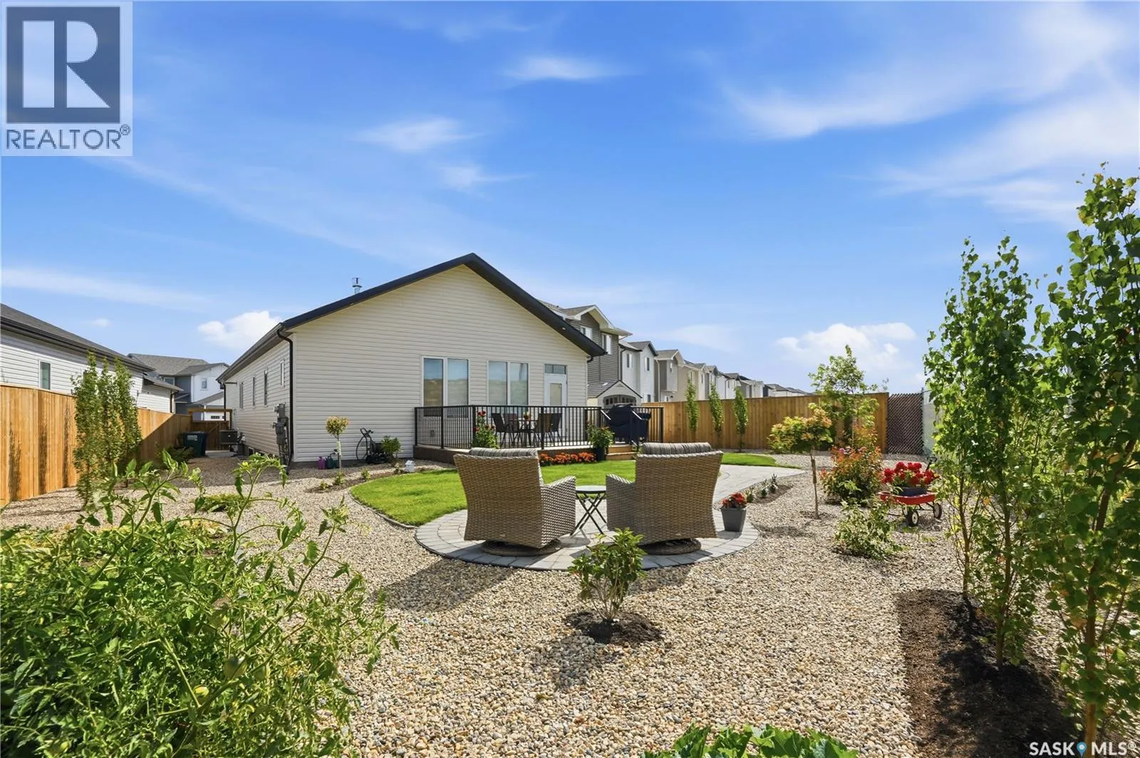 439 Doran CRESCENT