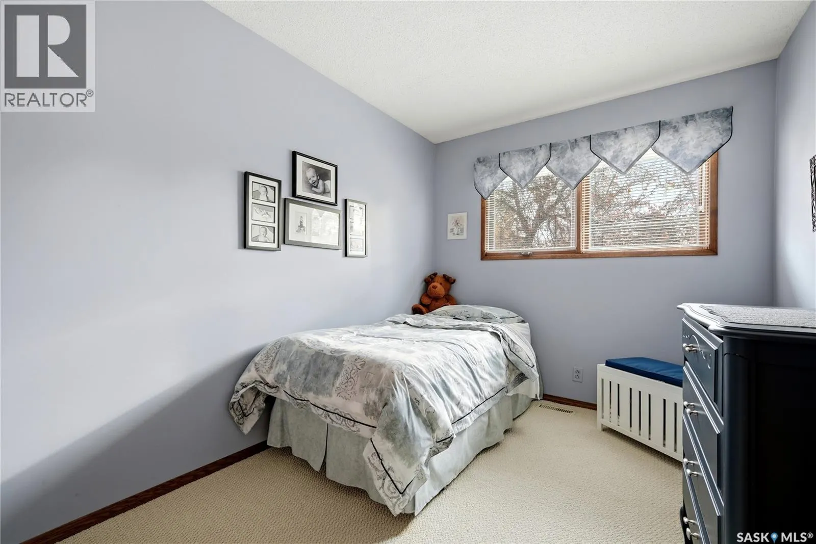 36 ATCHISON CRESCENT