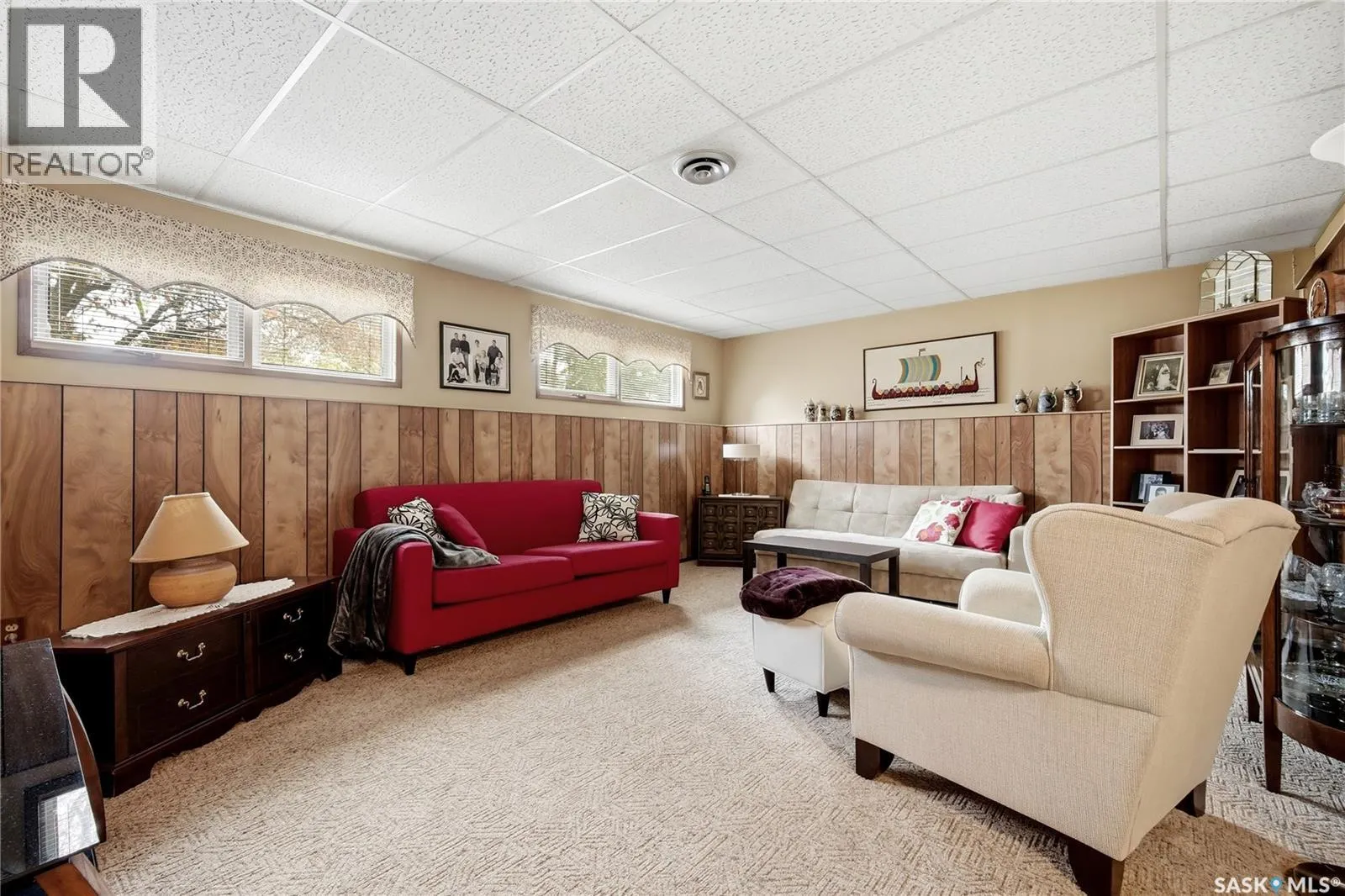 36 ATCHISON CRESCENT