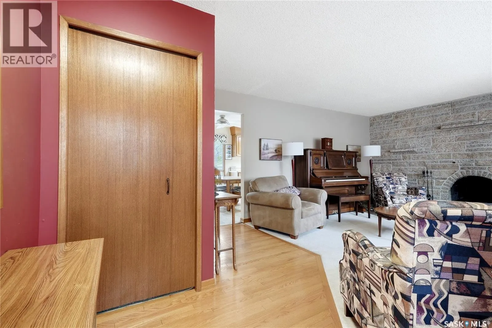 36 ATCHISON CRESCENT
