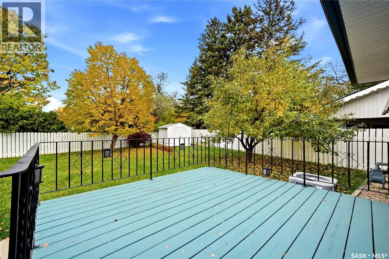 36 ATCHISON CRESCENT