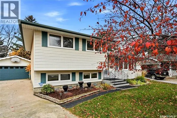 36 ATCHISON CRESCENT