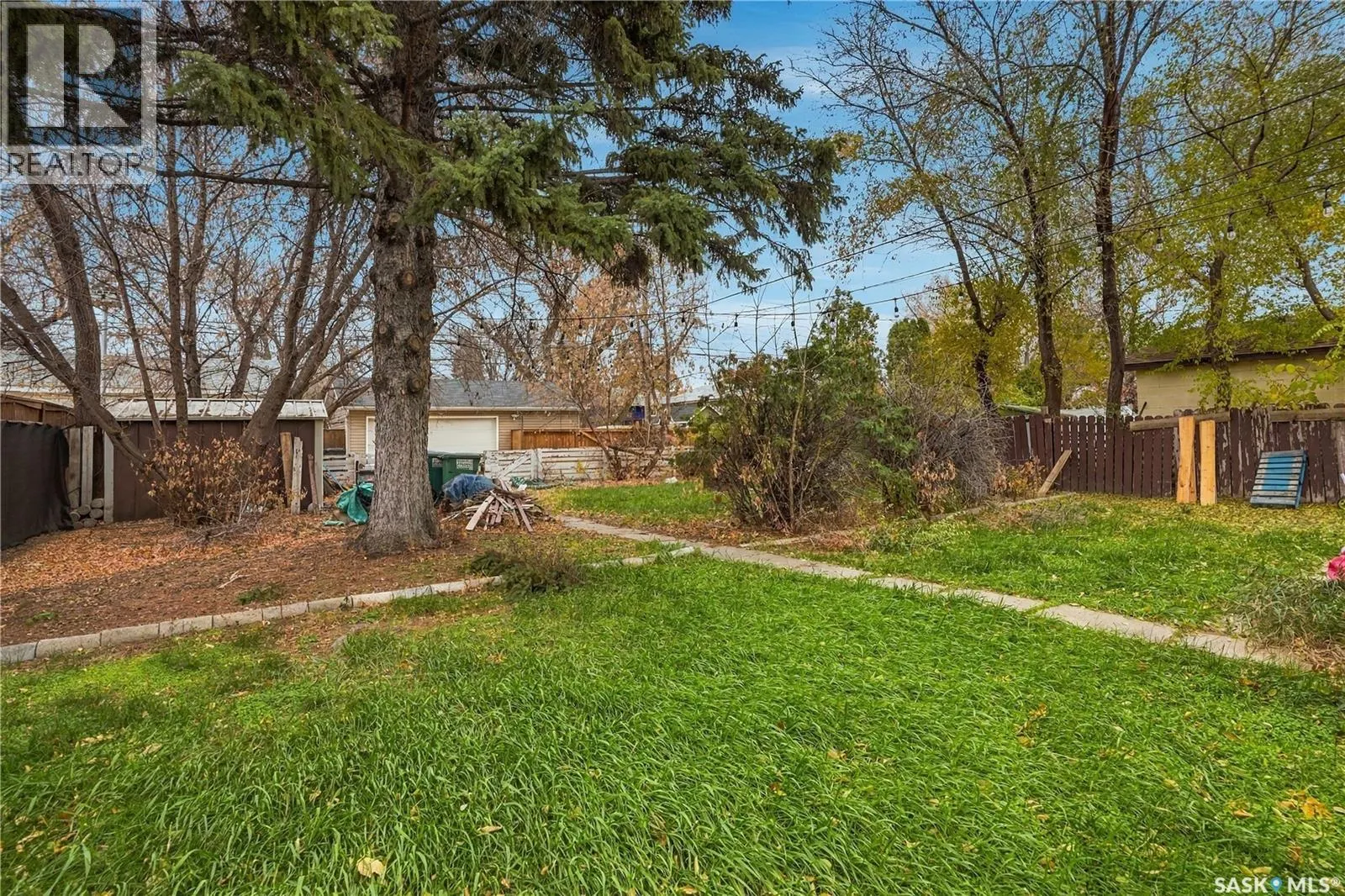 2325 Wiggins AVENUE S