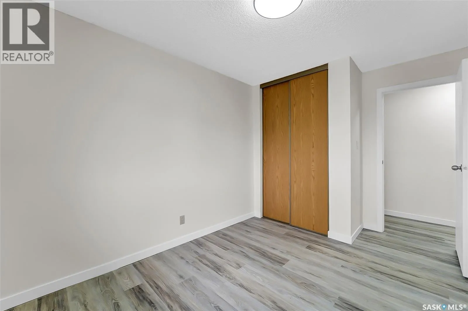 309 315 Tait CRESCENT