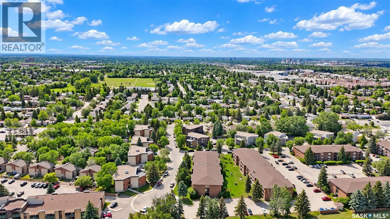 309 315 Tait CRESCENT