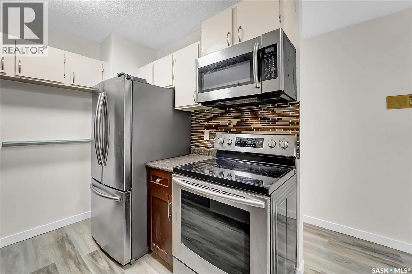 309 315 Tait CRESCENT