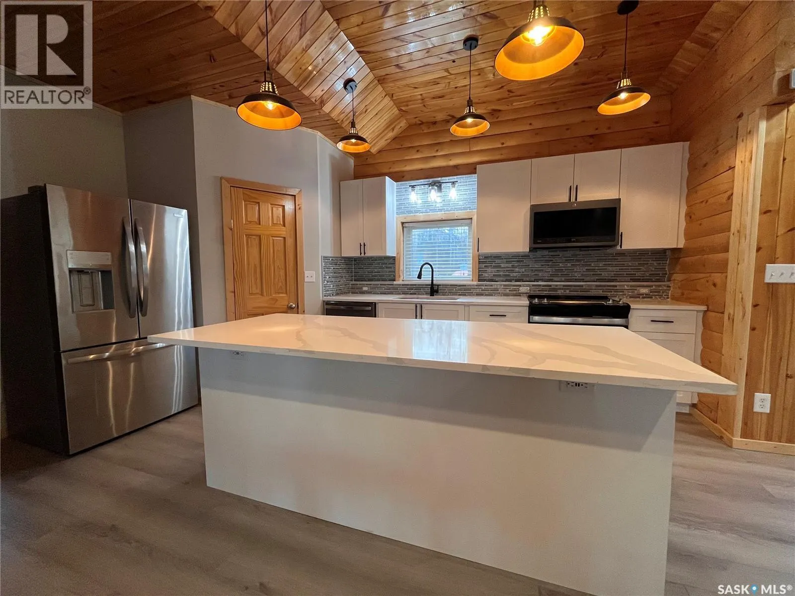 224 Pine DRIVE