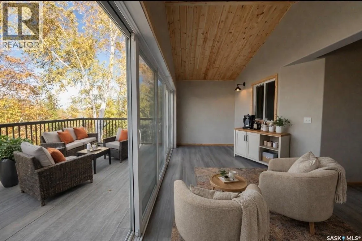 224 Pine DRIVE